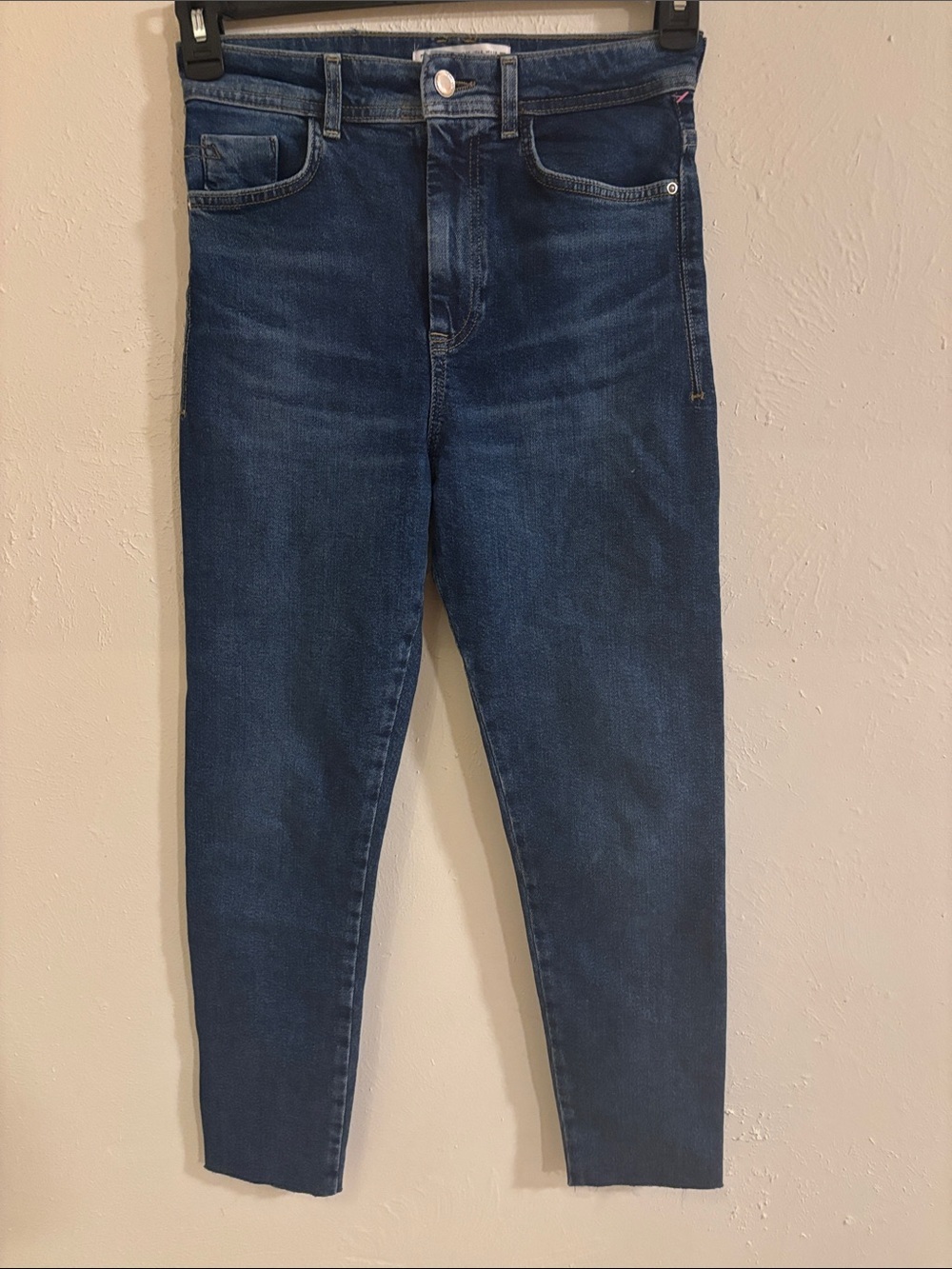 ZARA women’s Dark Blue Slim Fit Jeans